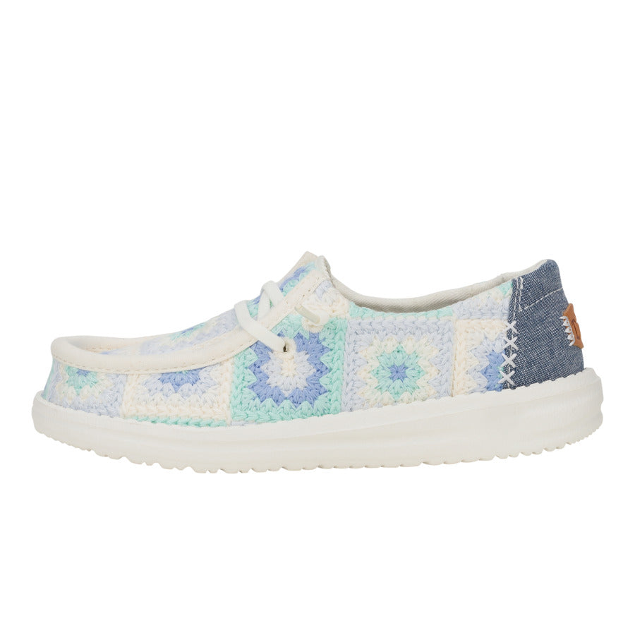 Wendy Youth Cottage Crochet – Bay Blue/Multi